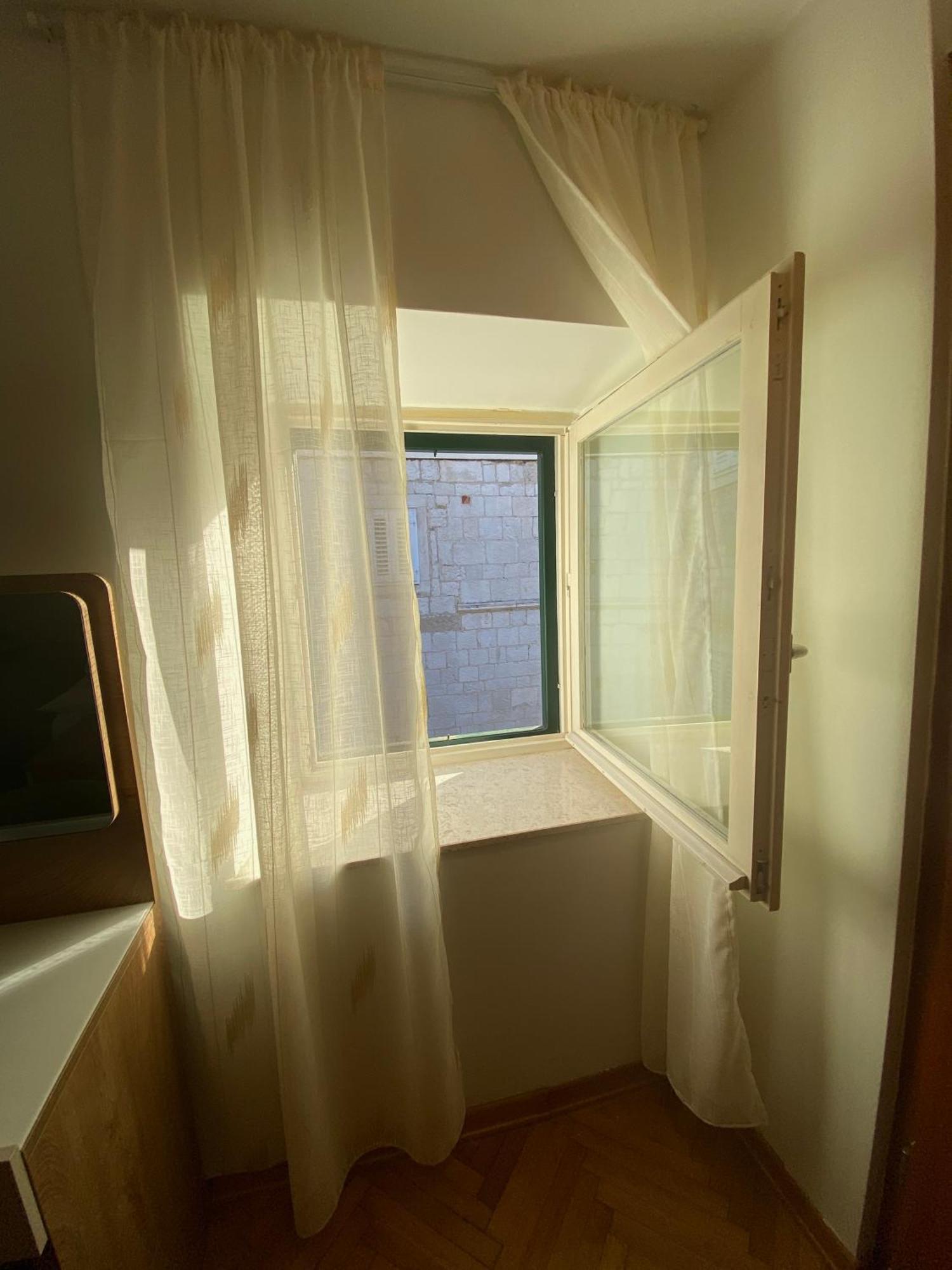 Rooms Base Split Bagian luar foto